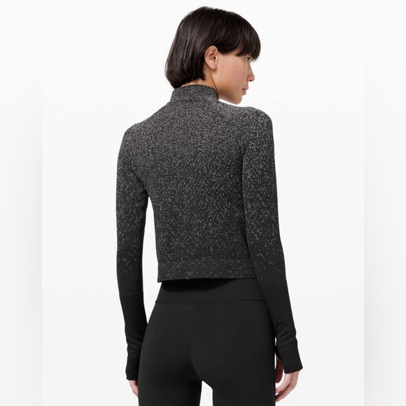 🖤Lululemon Rest Less Cropped 1/2 Zip
Herringbone Fade Black / White Sz 6✨Like 🆕 - Picture 3 of 7